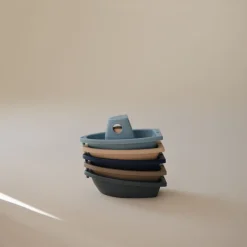 Outlet Mushie Bath Boats