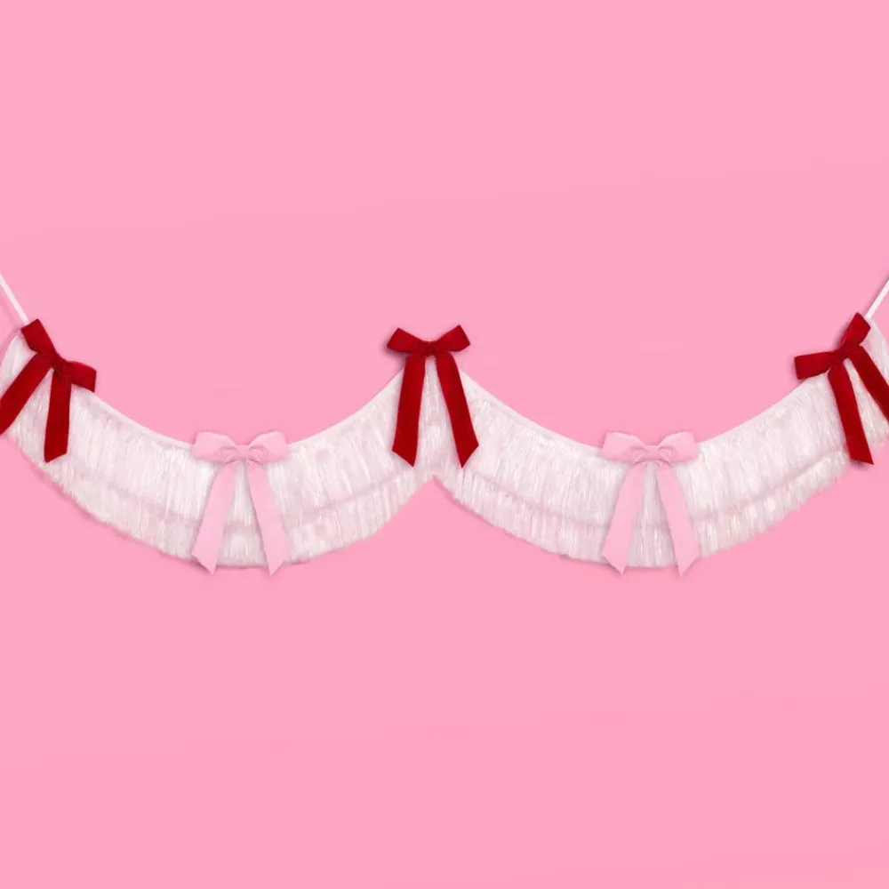Online xo, Fetti Bow Fringe Banner
