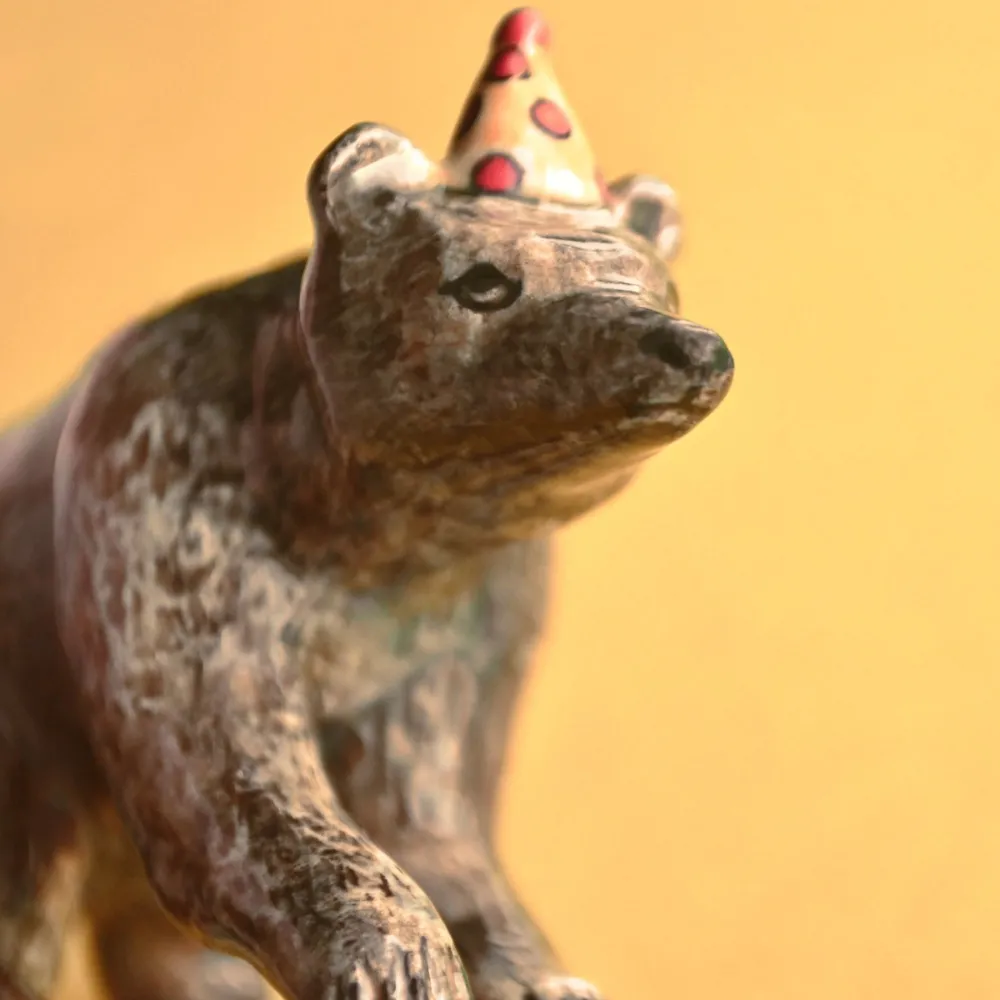 Outlet Camp Hollow Brown Bear Birthday Candle Holder