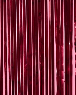 Outlet xo, Fetti Burgundy Foil Fringe Curtain Backdrop
