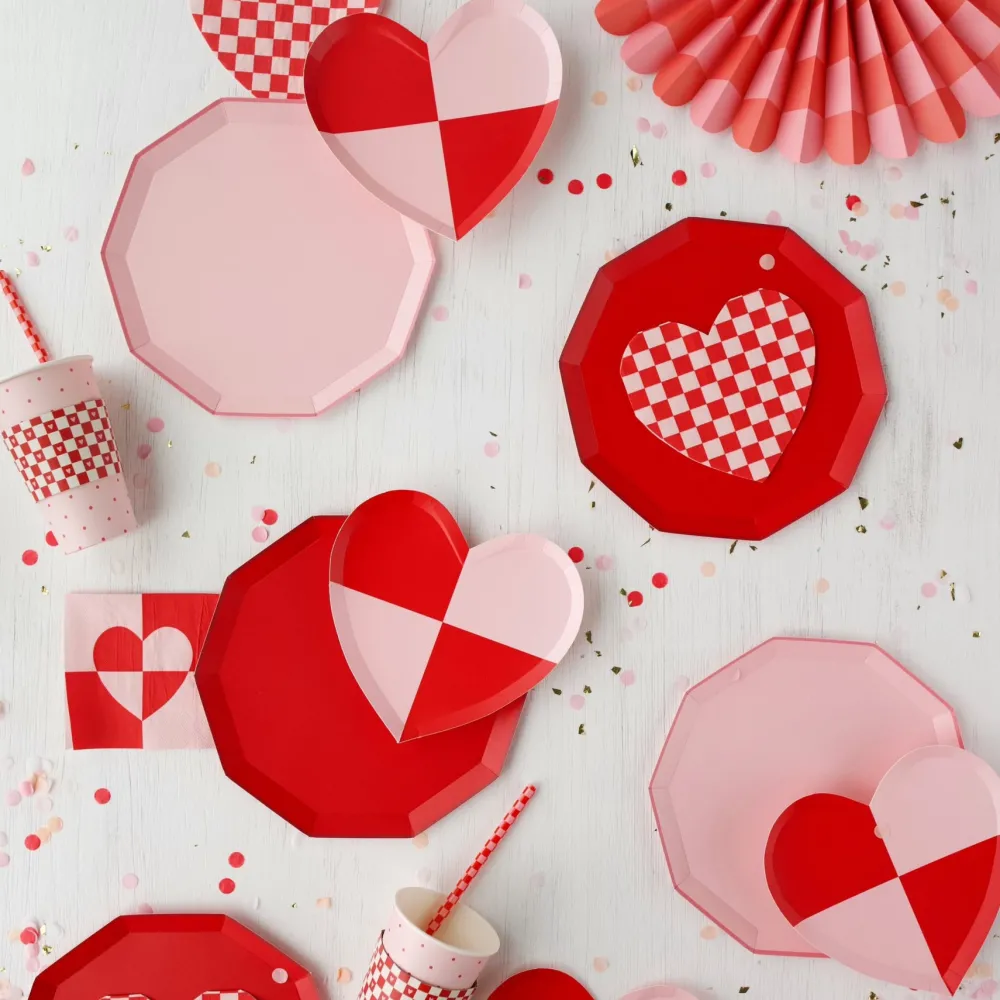 Online Bonjour Fete Check Mate Heart Large Napkins