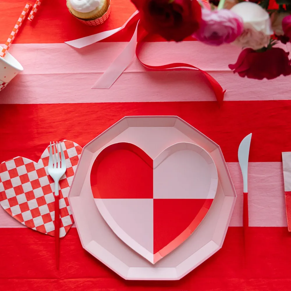 Clearance Bonjour Fete Check Mate Heart Shaped Plates