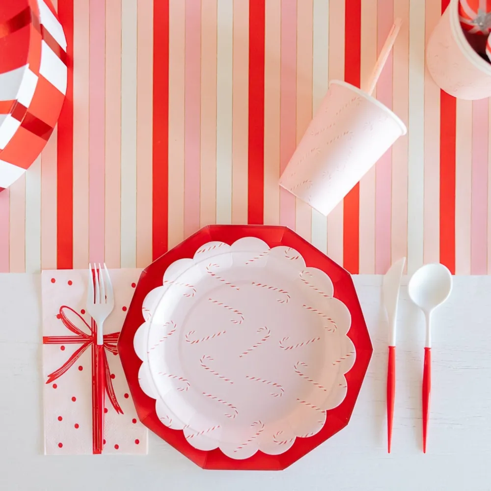Hot Bonjour Fete Cherry Red Signature Large Plates