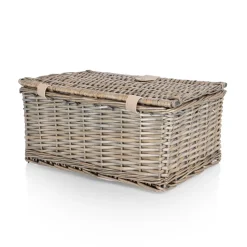 New Picnic Time Family of Brands Classic Picnic Basket for 2