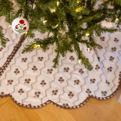 Trudie Constance Chocolate Reversible Scalloped Tree Skirt