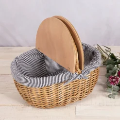 Picnic Time Family of Brands Country Picnic Basket