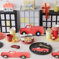 Outlet Meri Meri Fire Truck Party Plates