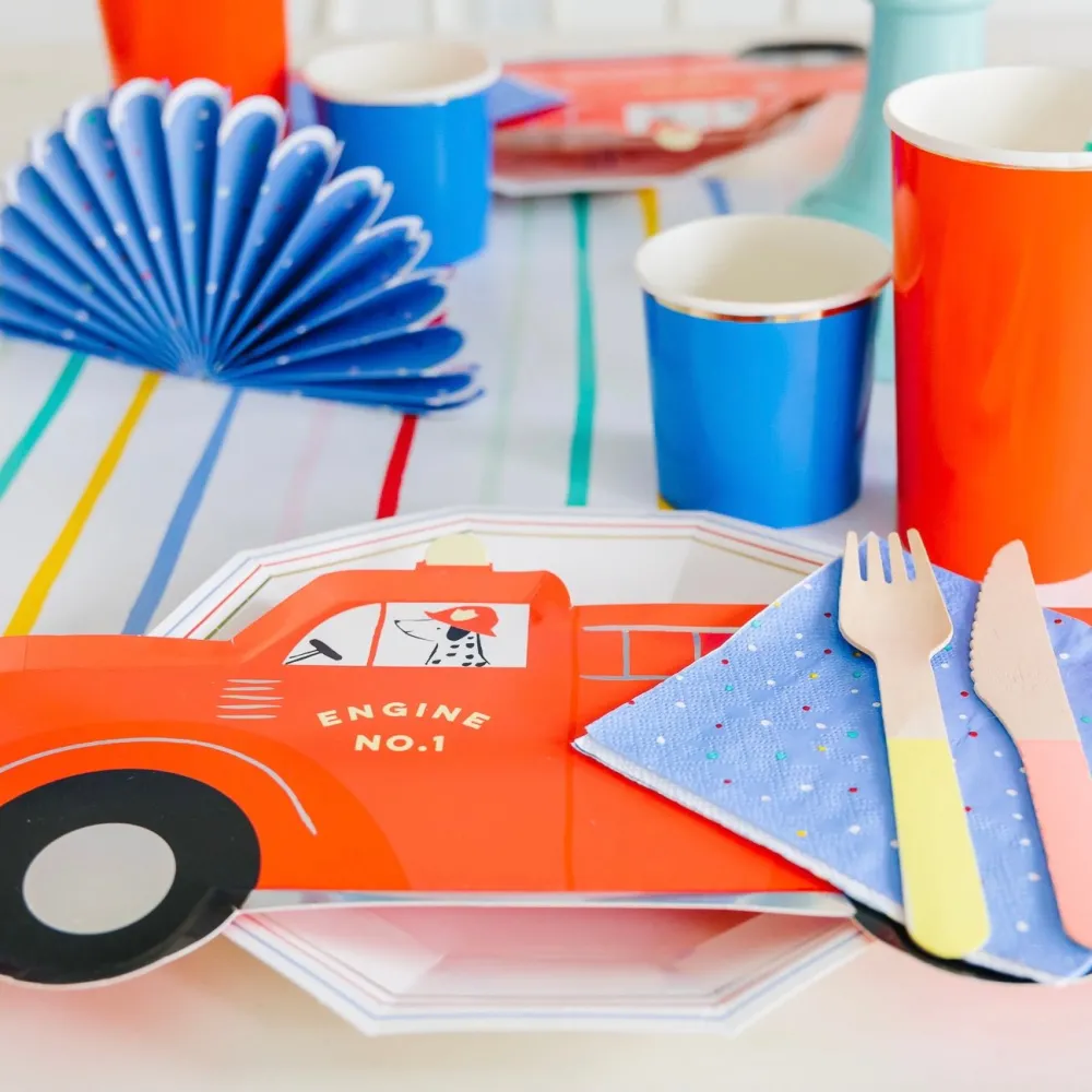 Outlet Meri Meri Fire Truck Party Plates