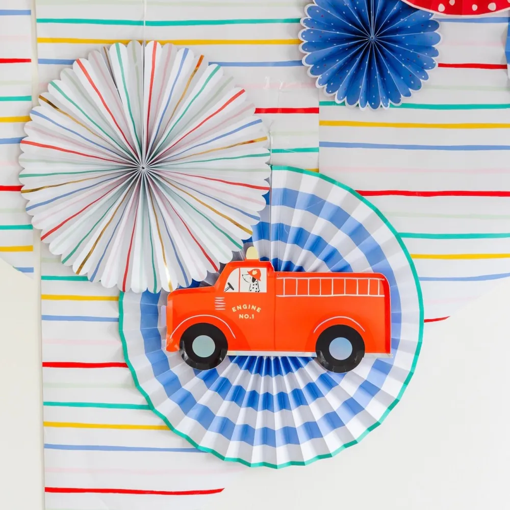 Outlet Meri Meri Fire Truck Party Plates
