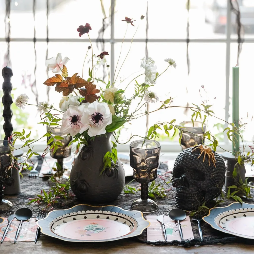 Online Bonjour Fete Floral Halloween Skulls & Spiders Dessert Plates