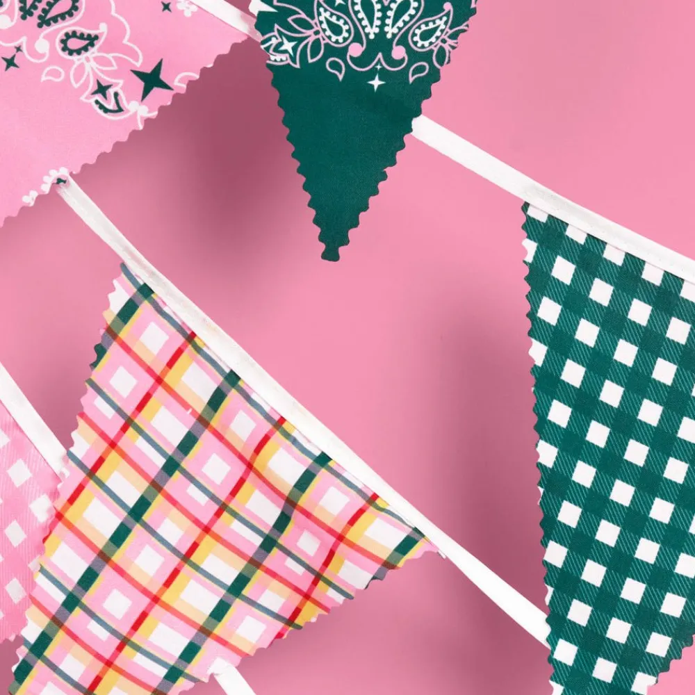 Hot xo, Fetti Gingham Camp Bunting Banner