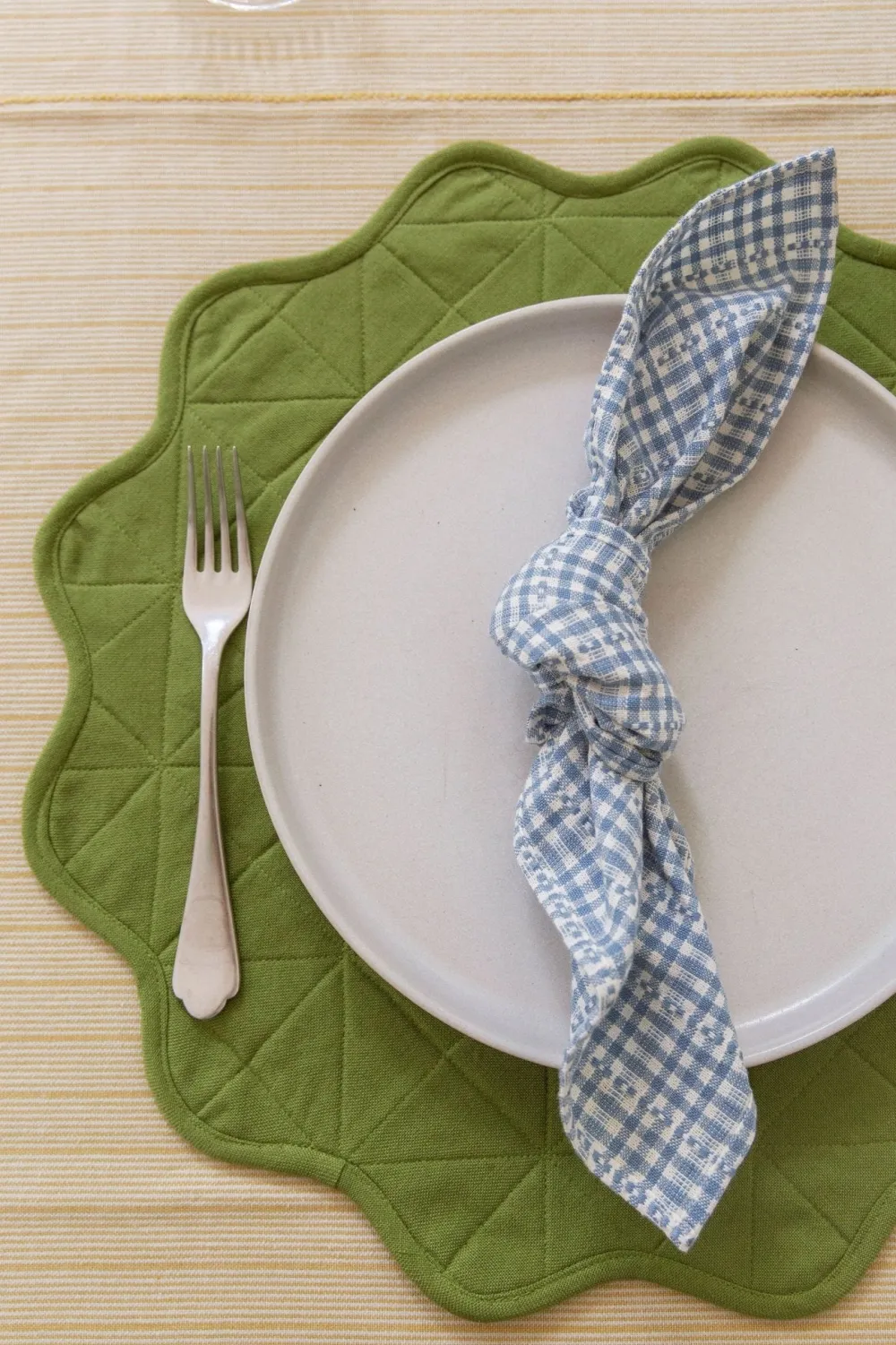 New Heather Taylor Home Goldie Stripe Butter Tablecloth