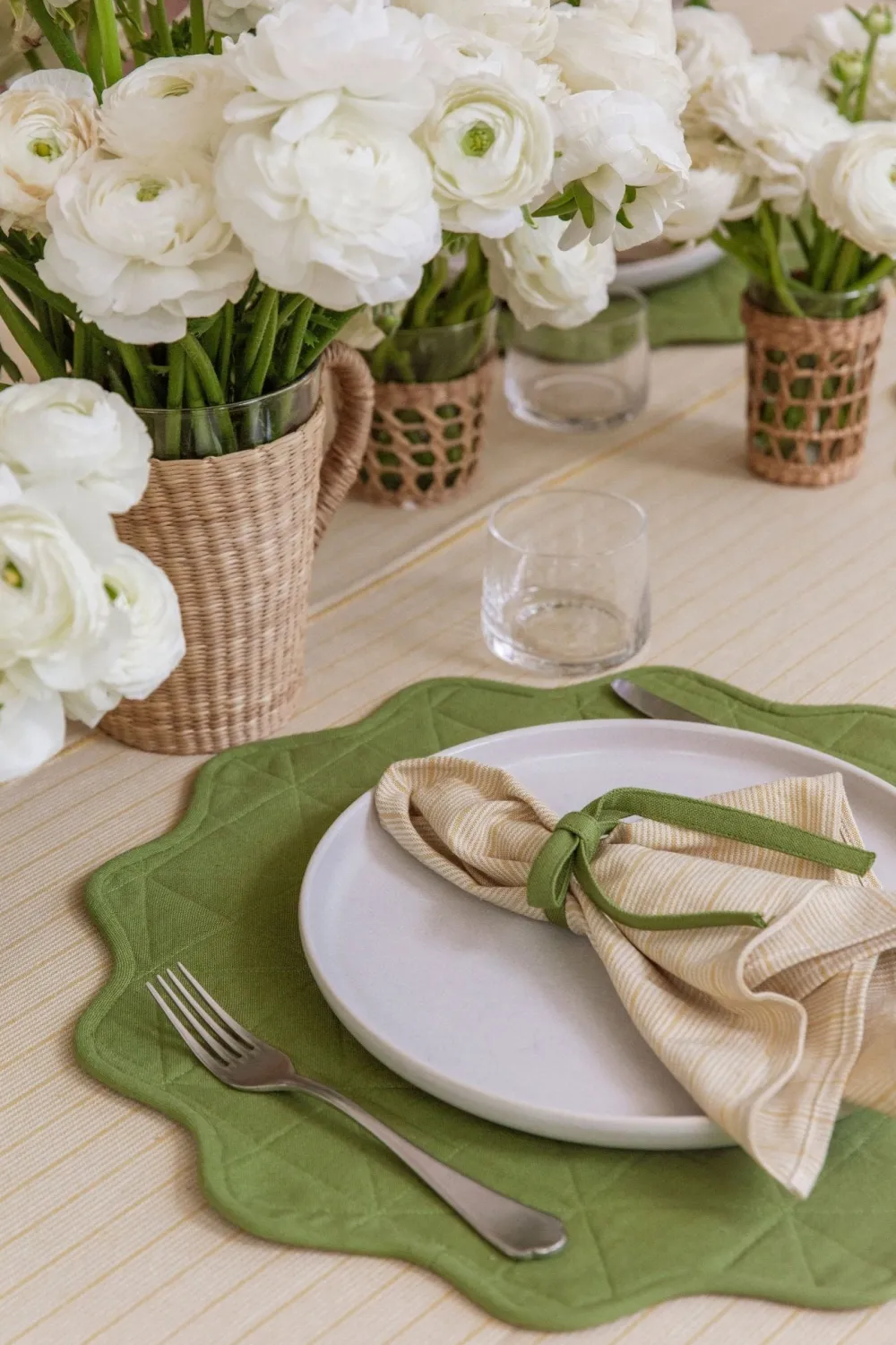 New Heather Taylor Home Goldie Stripe Butter Tablecloth