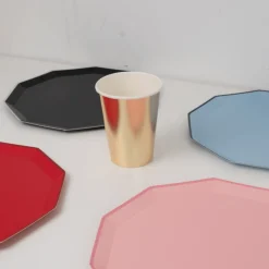 New Bonjour Fete Gold Signature Cups