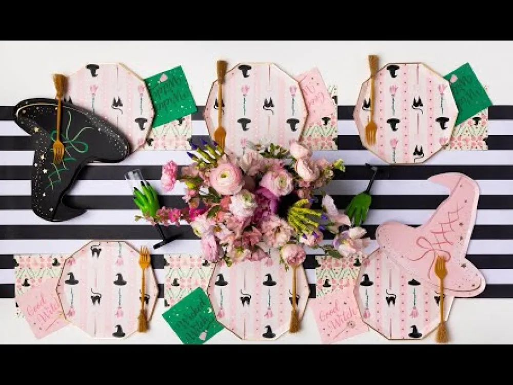 Hot Bonjour Fete Good & Wicked Witch Cocktail Napkins