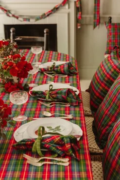 Discount Heather Taylor Home Holly Plaid Tablecloth
