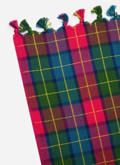 Discount Heather Taylor Home Holly Plaid Tablecloth