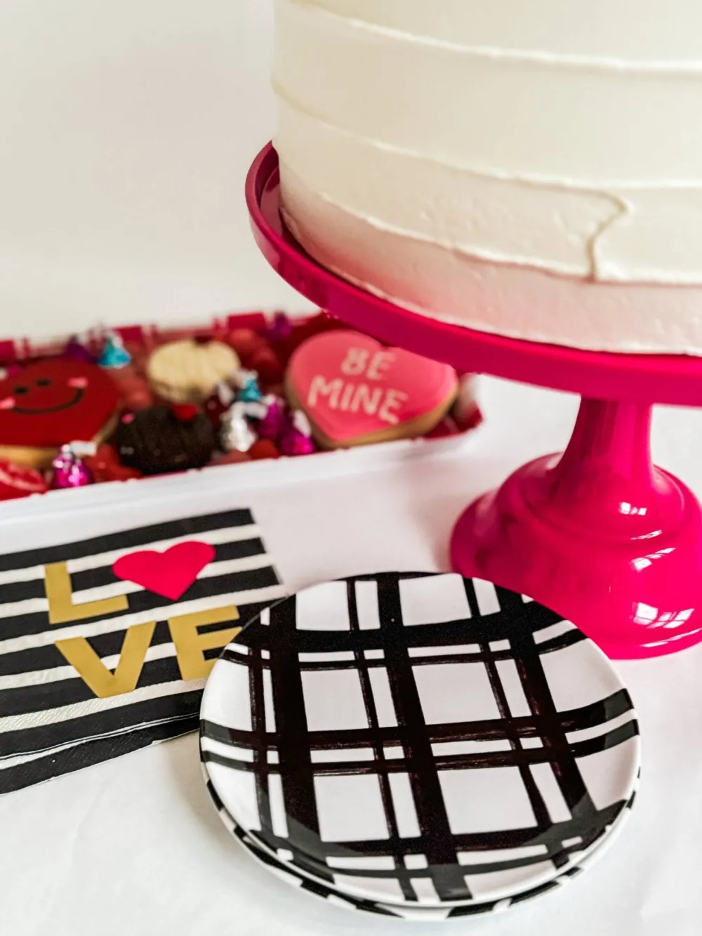 Outlet Sprinkles & Confetti Party Supplies Hot Pink Melamine Cake Stand