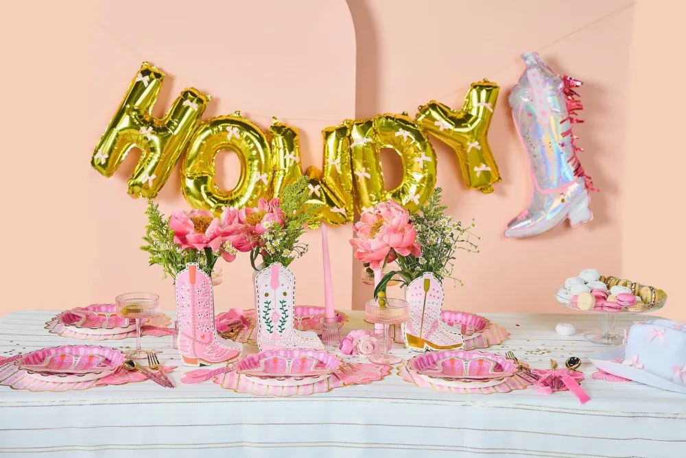 New Packed Party Howdy Darling Balloon Banner