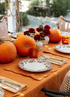 New Heather Taylor Home Katherine Plaid Saffron Tablecloth