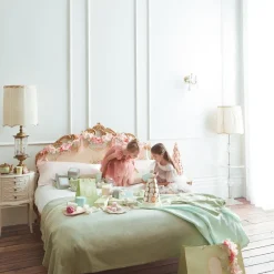 Online Meri Meri X Laduree Paris Macaron Surprise Balls