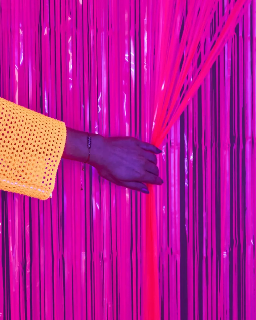 Hot xo, Fetti Neon Pink Fringe Curtain Backdrop