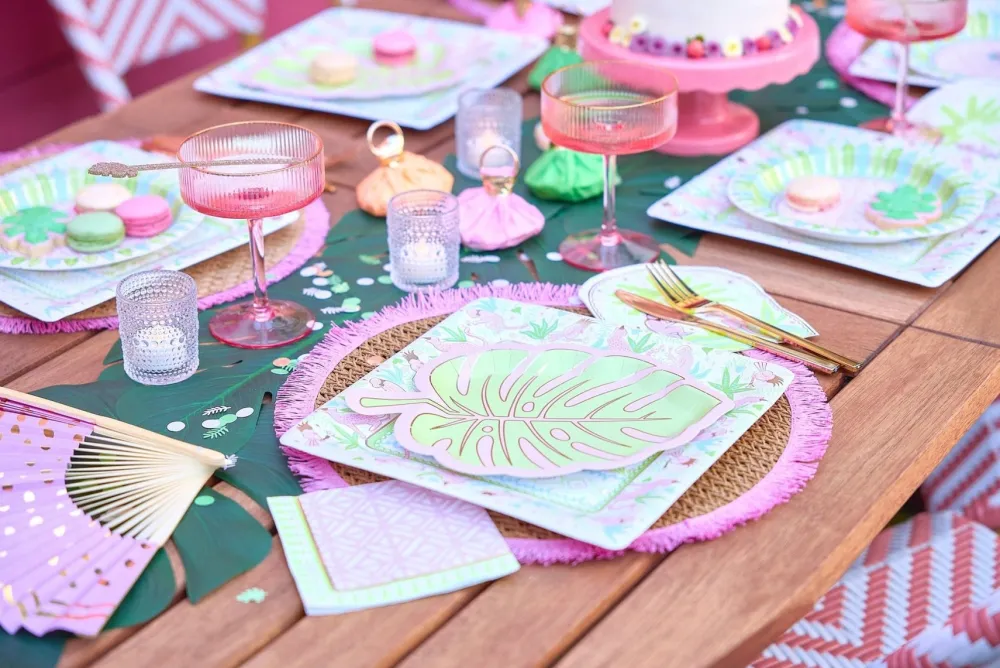 Packed Party Palm Leaf Confetti Mix