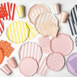Hot Bonjour Fete Petal Pink Signature Large Plates