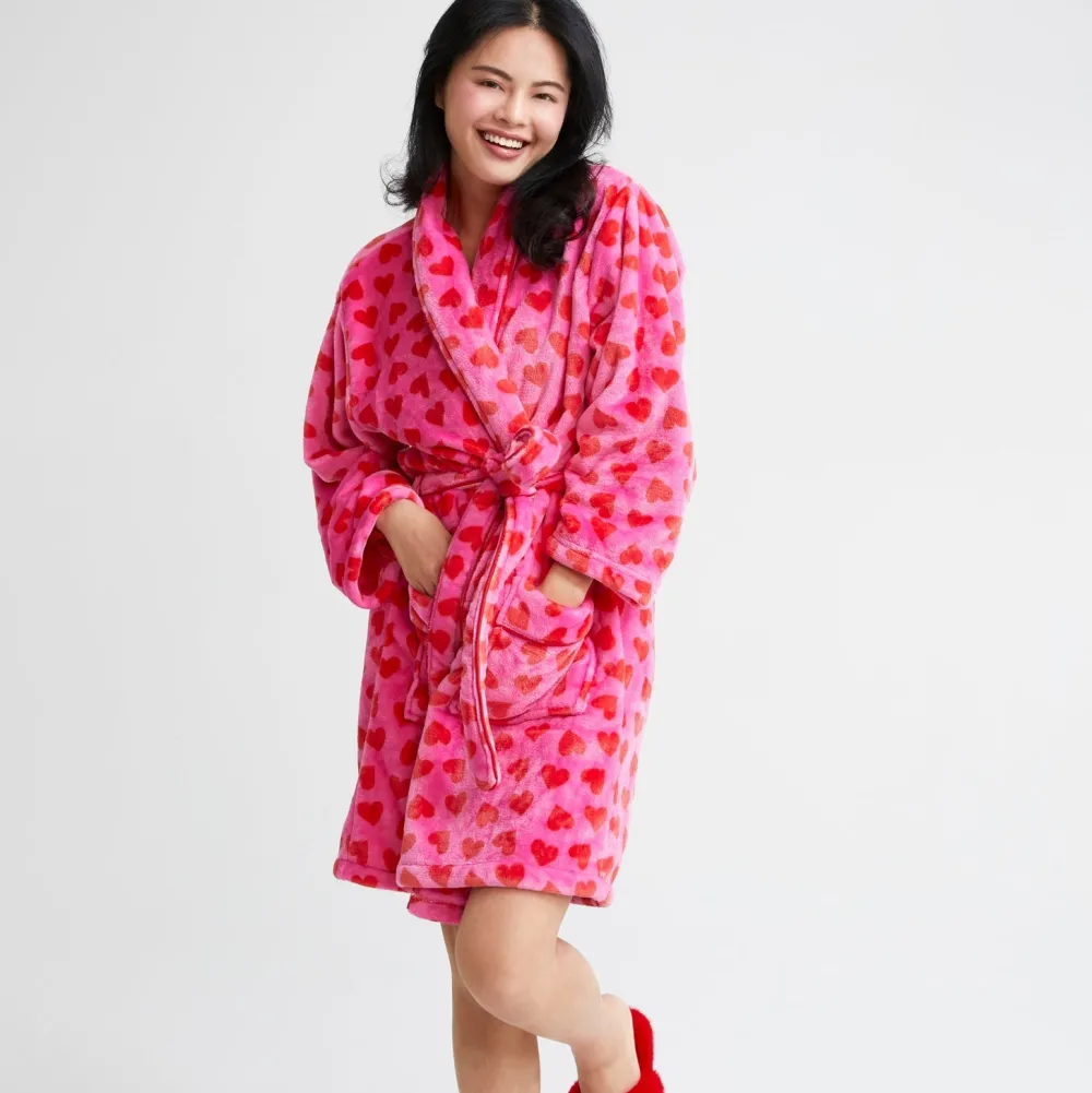 Clearance Shiraleah Retail Pink Hearts Robe