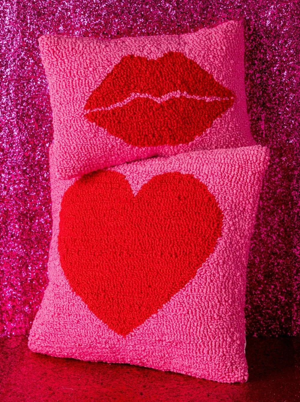 Hot Shiraleah Retail Pink Lips Pillow