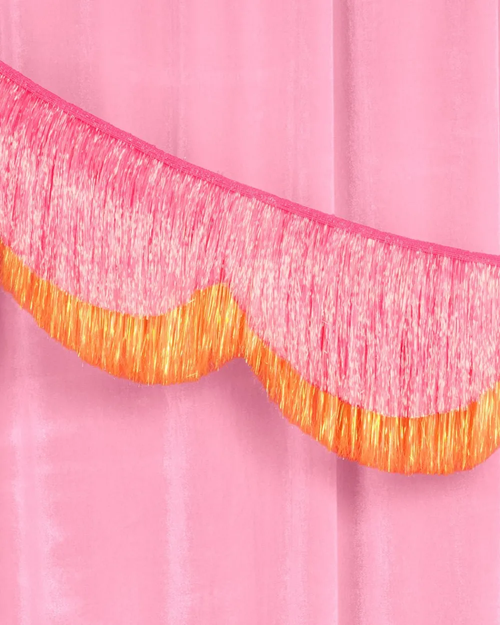 xo, Fetti Pink Orange Scallop Fringe Banner