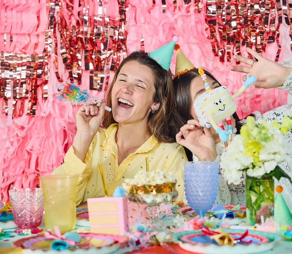 Hot Packed Party Pretty in Pink Fringe Canopy Banners (Set of 2)