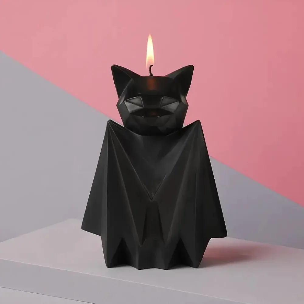 Hot 54Celsius Pyropet Bat Candle