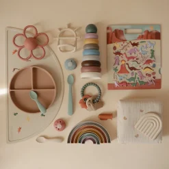 Online Mushie Reusable Sticker Set