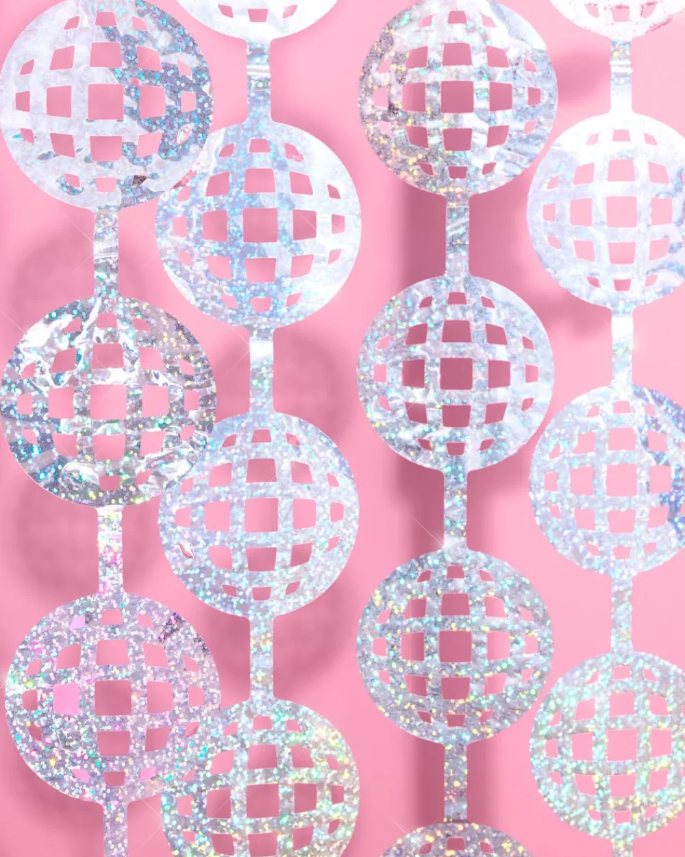 New xo, Fetti Silver Disco Ball Curtain Backdrop