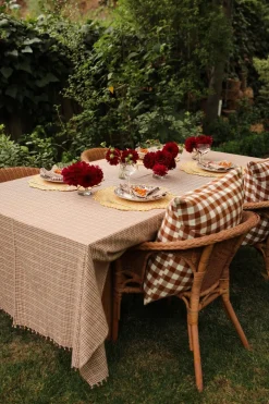 Hot Heather Taylor Home Soho Nutmeg Tablecloth
