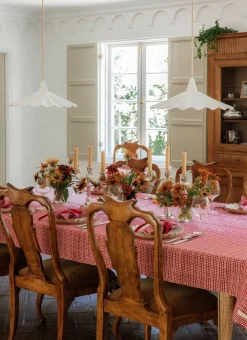 Best Heather Taylor Home Soho Red Tablecloth