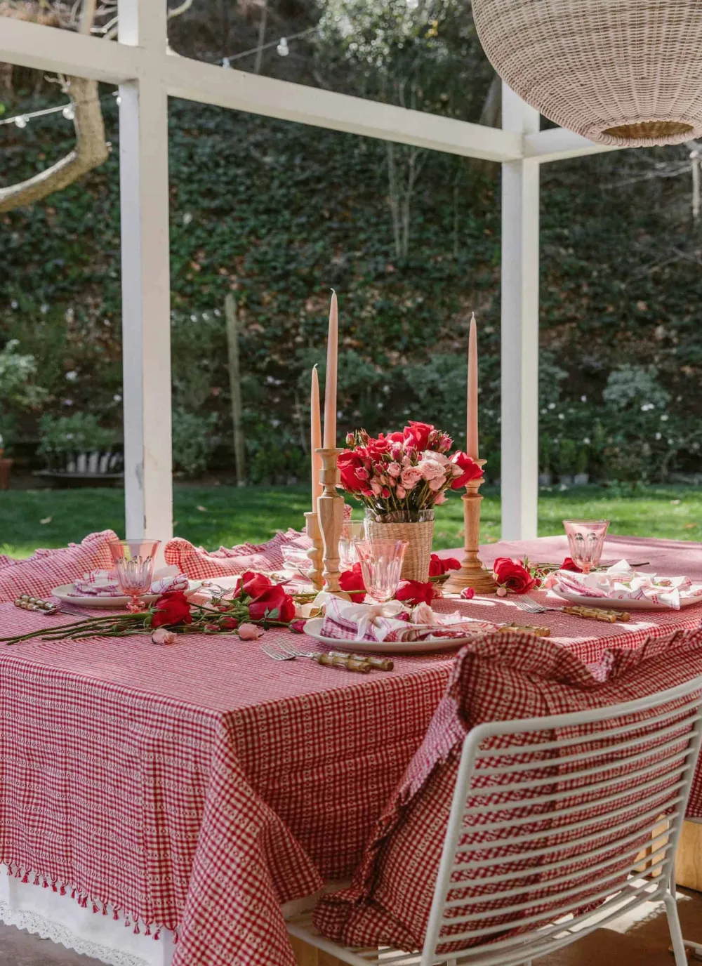 Best Heather Taylor Home Soho Red Tablecloth