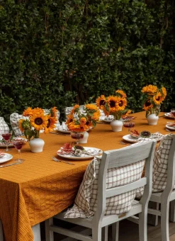 Sale Heather Taylor Home Soho Two Toned Amber Tablecloth
