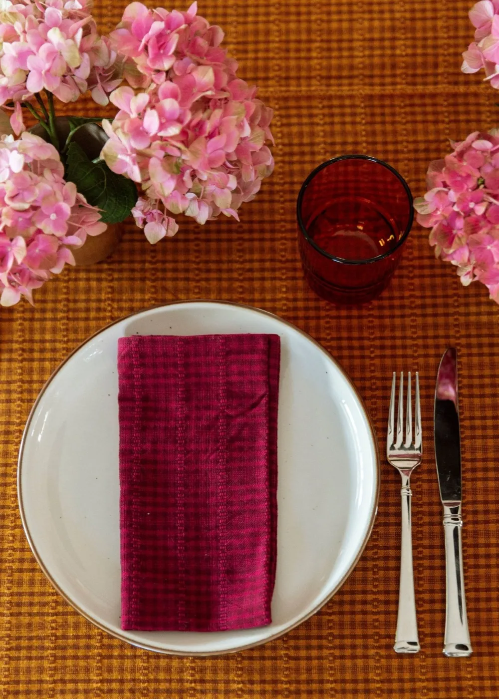 Sale Heather Taylor Home Soho Two Toned Amber Tablecloth