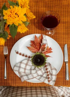 Sale Heather Taylor Home Soho Two Toned Amber Tablecloth