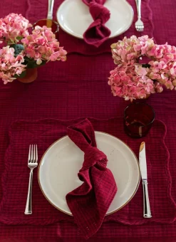 Outlet Heather Taylor Home Soho Two Toned Bordeaux Napkins
