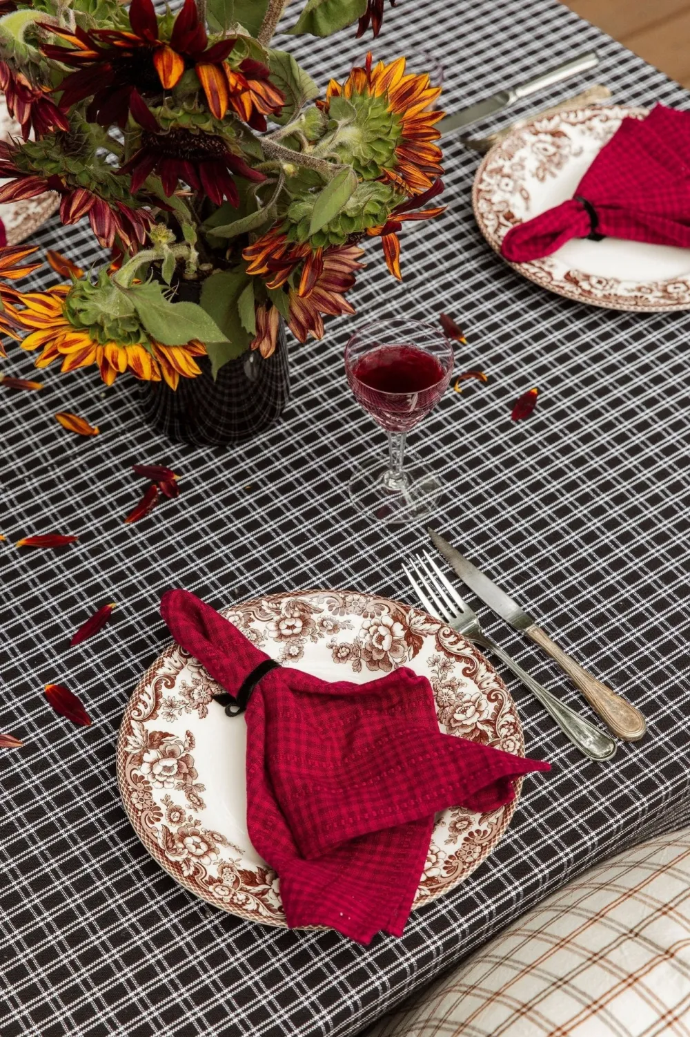 Outlet Heather Taylor Home Soho Two Toned Bordeaux Napkins