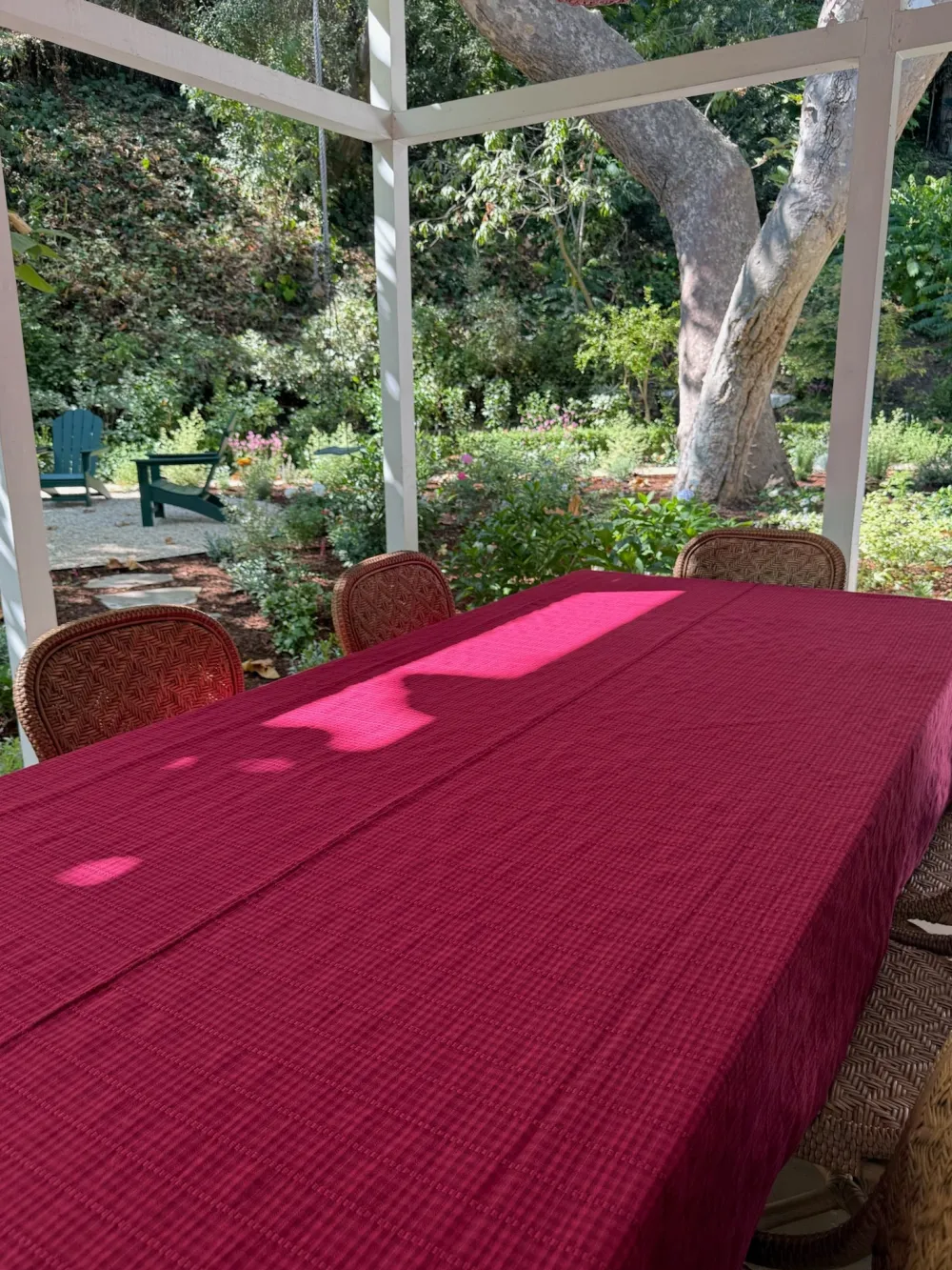 Sale Heather Taylor Home Soho Two Toned Bordeaux Tablecloth