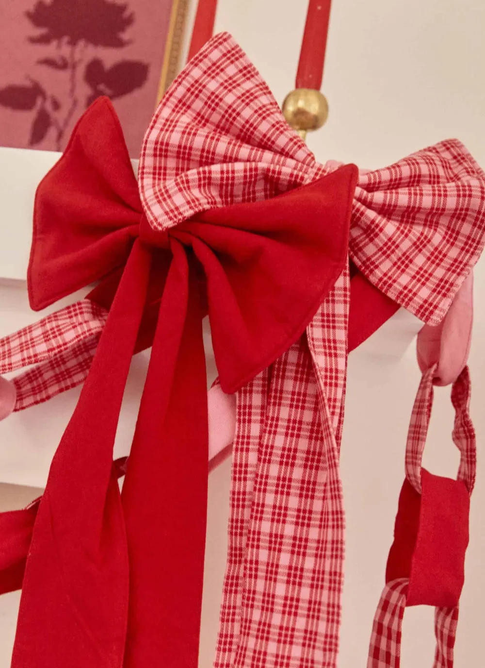 Best Heather Taylor Home Solid Red Fabric Bow