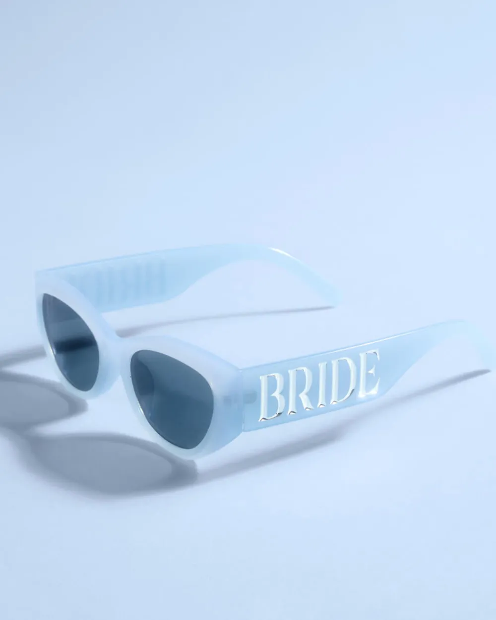 Hot xo, Fetti Something Blue Pack - hair bow, sunglasses + sash
