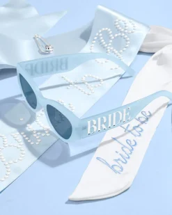 Hot xo, Fetti Something Blue Pack - hair bow, sunglasses + sash