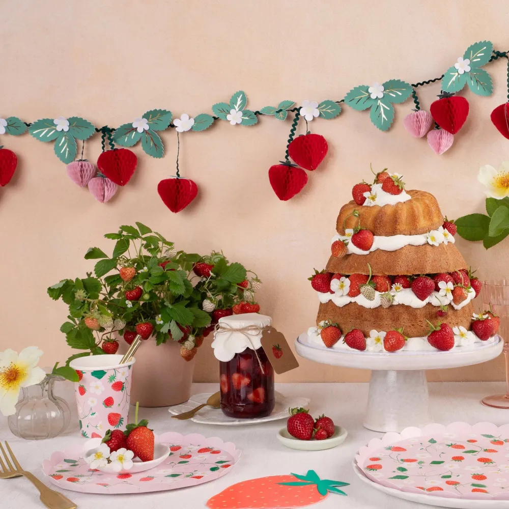 Discount Meri Meri Strawberry Pattern Cups