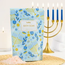 Latika Beauty Strawberry Vanilla Hanukkah Bath Soak