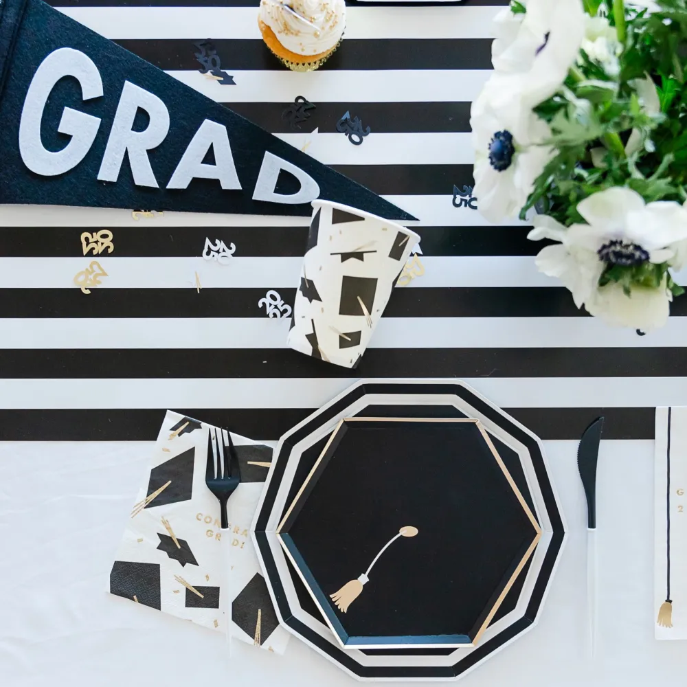 Hot Bonjour Fete Tassel Lunch Napkins